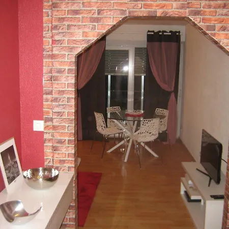 Appartement Sunny 10 Min Drive To Basel *